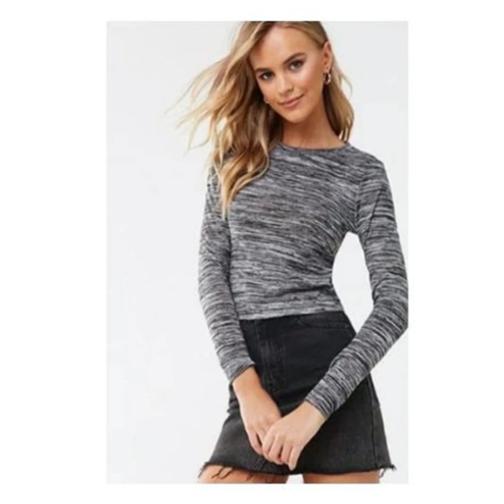 Large LS Gray Top fits like small
